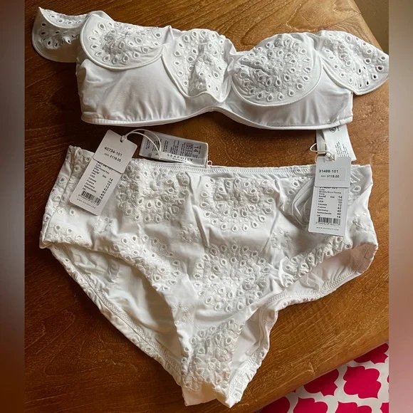 Seafolly NWT Sz 10 (US) gorgeous eyelet bandeau (w/strap) & hi-waist bikini - Picture 3 of 15